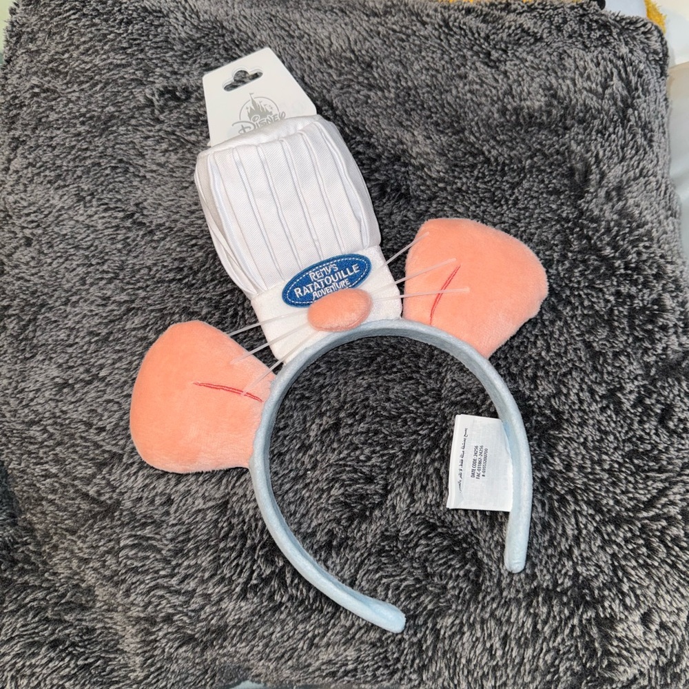 NWT Disney Ratatouille Ears
